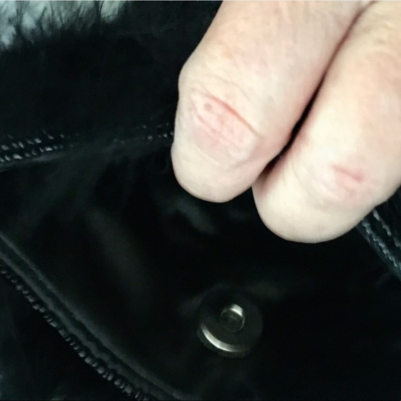 🆕 GORGEOUS Beaded Evening Bag with Fur Top! - Picture 3 of 4